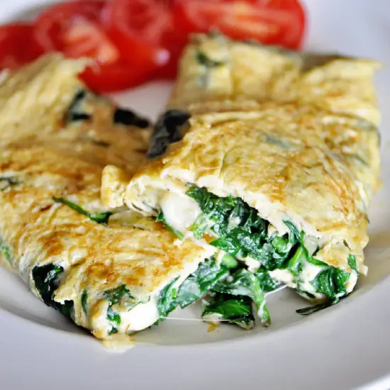 SPINACH CHEESE OMELETTE